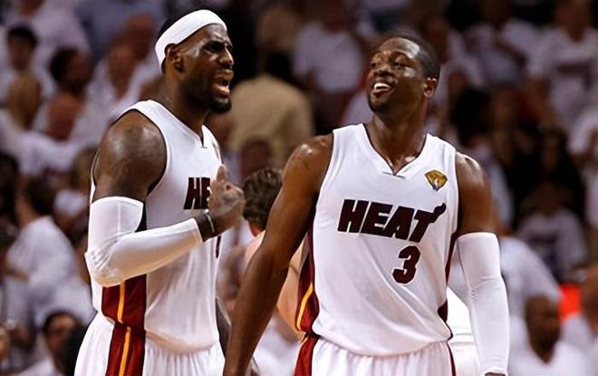 雷霆vs热火，火药味十足！这场焦点对决，谁才是真正的王者？别急，咱们慢慢道来。