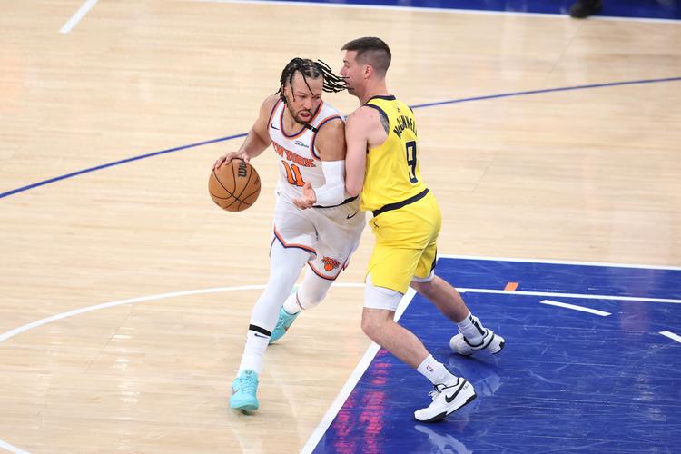 尼克斯vs步行者:激情碰撞,谁能笑到最后?