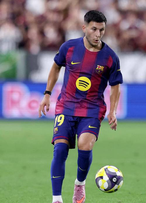 【巴塞罗那官方网站独家发布】梅西再创辉煌，红蓝军团豪取联赛四连胜！