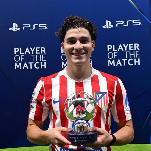 马卡：马竞准备给阿尔瓦雷斯涨薪至1000万欧，决定权在球员手中