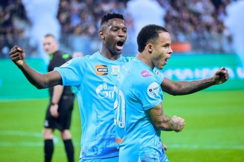 涨球!桑托斯本赛季场均得分逐月上涨10月仅1.6分3月已16.4分