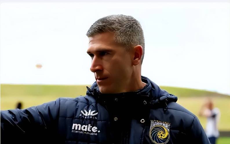 蒙哥马利：赛季一开始就被强敌包围伤病简直是注定的命运_中超直播