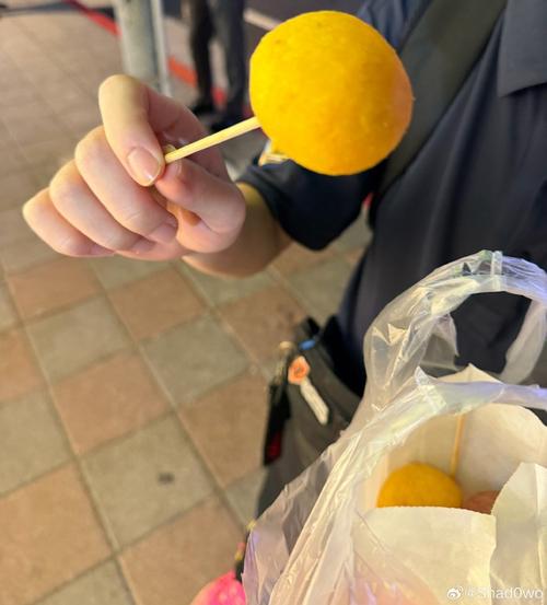 shad0w分享美食照片：罪恶的一天