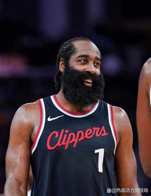 被火箭防死了还在浪投!鹈鹕后场新秀在场上的行为真是不受约束