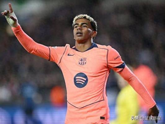 豪掷6000万欧元！英超双雄围剿巴萨，疯抢19岁足坛天才