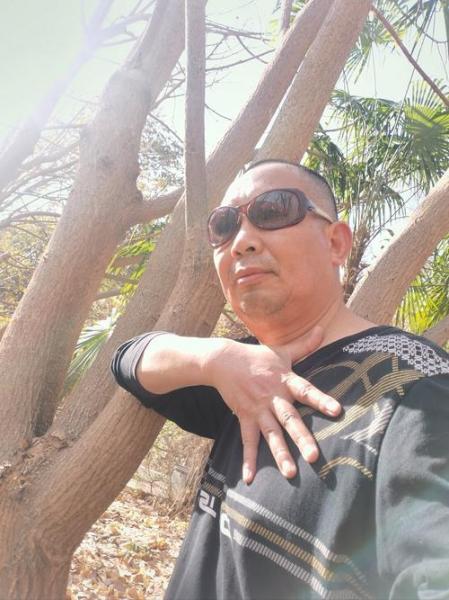 80岁老帅卢切斯库病情危重,专家:像满是破洞的衣服,已难以修补