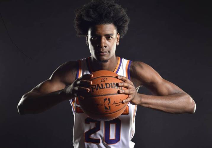 Shams：活塞将与双向合同中锋托卢史密斯签下一份新的两年合同