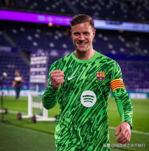 态度突变！巴萨青训中场心灰意冷，已接受离队可能