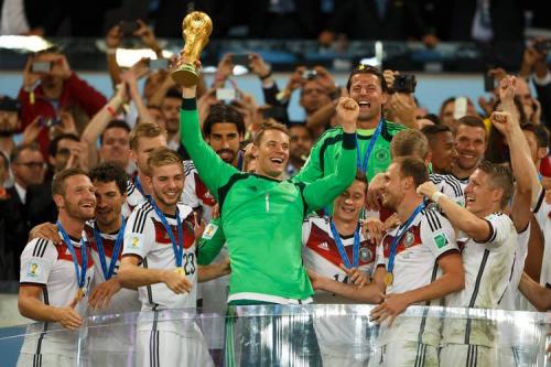 卢宁:至少有1粒失球是可以避免的诺伊尔拿最佳说明我们攻势很猛