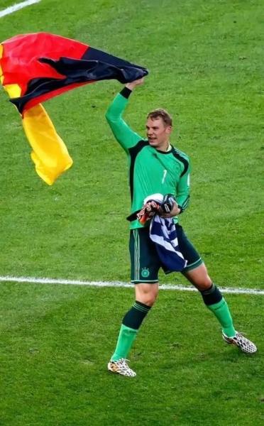 德雷森:今天的X因素是世界级门将诺伊尔,这是皇马没有的