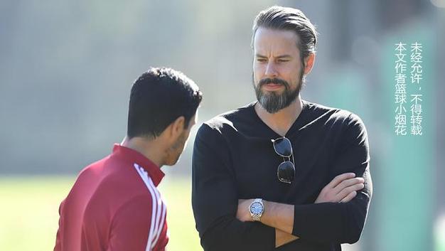 TA:北卡与前掘金主帅马龙签下6年合同,总薪资5000万美元