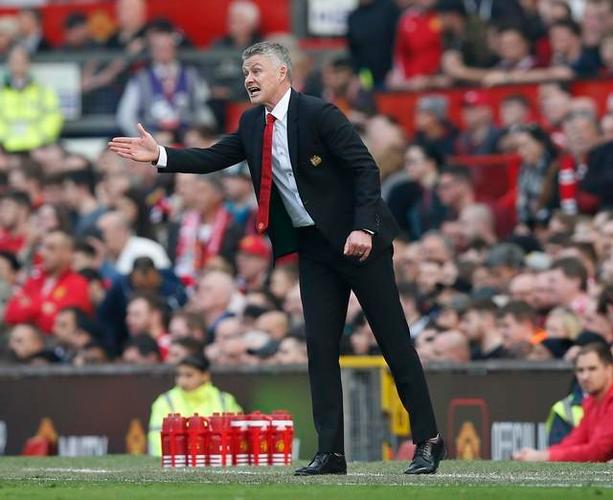 埃弗拉:弗格森之后曼联主帅一直都很难当时我们每赛季目标是4冠