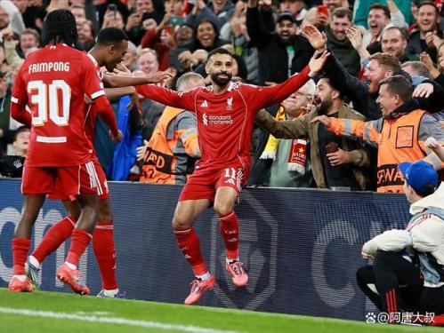 利物浦砸4.5亿英镑,被PSG打成英冠队