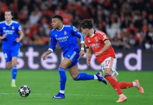 本菲卡主席:穆帅和俱乐部合同还有一年才到期,我们步调一致