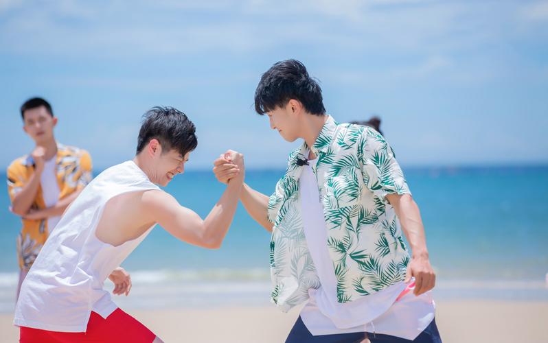 爽爽爽！fengyue：和哥哥搭档很爽啊！爽！确实很爽！