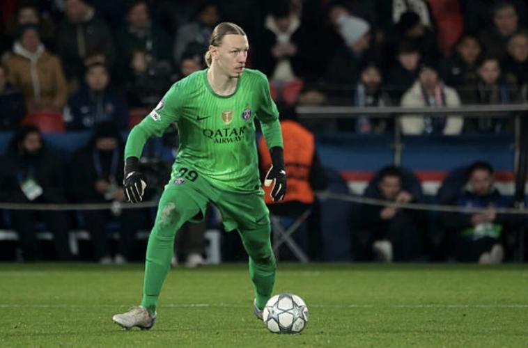 萨福诺夫:作为门将,我对利物浦今晚没获得什么机会很满意