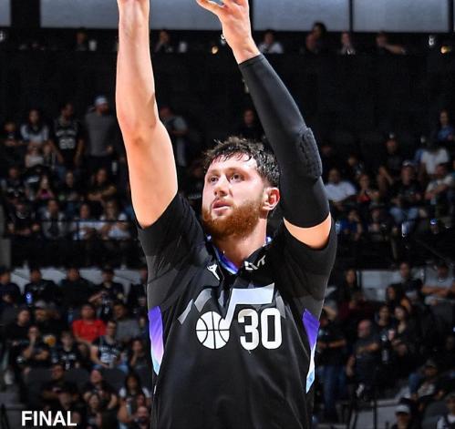 马刺队文班亚马有望伤愈复出，重返最佳阵容，角逐各项奖项