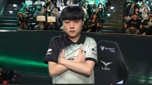 DK祝贺ShowMakerLCK出场700：请为ShowMaker选手送上祝贺吧