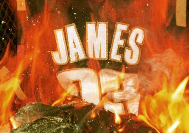 烧得没边！詹姆斯连送不看人妙传助范德比尔特&克莱伯轻松吃饼