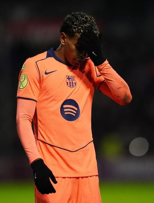 16场仅2球！每体谈罗克在巴萨未能成功：缺乏稳定出场+媒体压力