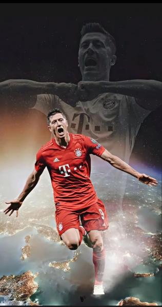 哈维马丁内斯：拜仁是欧冠头号热门之一莱万进球本能70岁也在