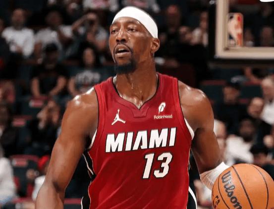 阿德巴约25+10希尔德31分热火主场大胜老鹰