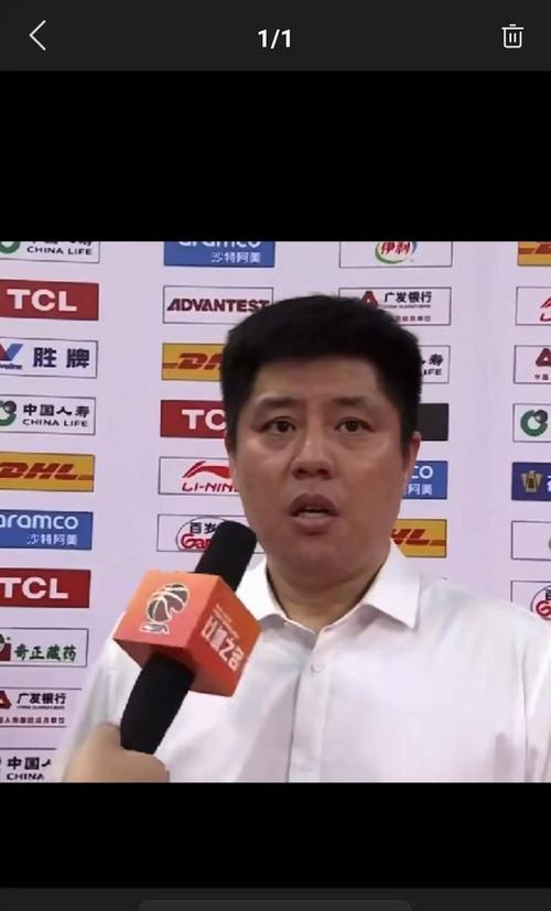 输北控发布会！潘江不满防守与篮板发挥，直指总结但难有希望！