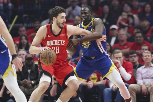 场均14分5.7板！基根穆雷：在主场打季后赛是我一直追逐的体验