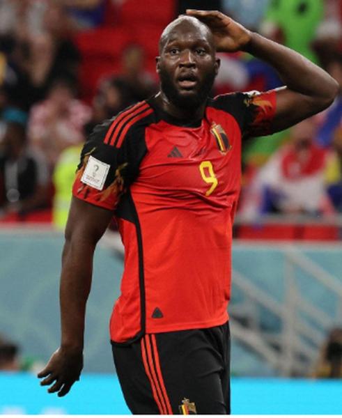 还得一周，罗体：卢卡库预计下周一才会返回那不勒斯