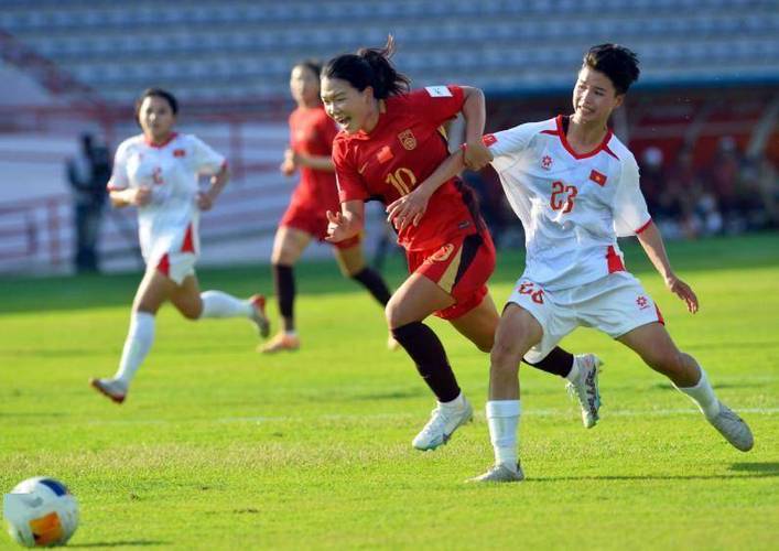 中国U20女足主帅：日本队是最强的队伍，我们的目标是淘汰她们