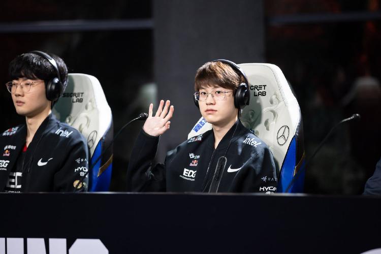 Wayward：Meiko应该是回归状态最好的人这把MVP不给皇子真的业余