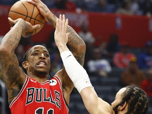 德罗赞愿帮威少跟大象打架哈登：我爱你们！但我先撤！