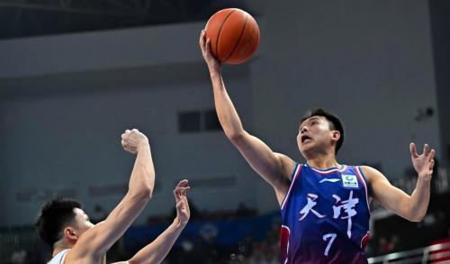 全能输出！北控外援豪斯13中7拿到21分7板9助1断