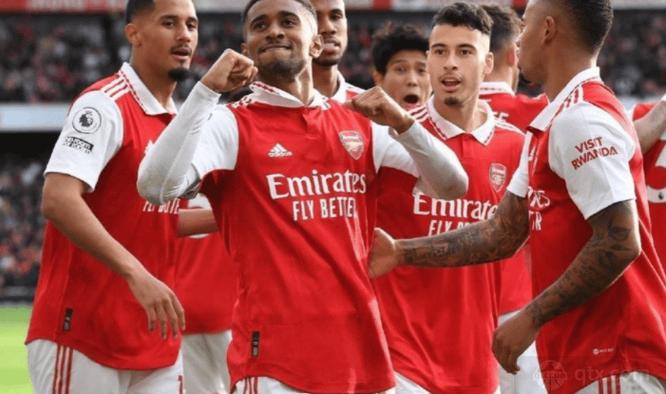 离谱崩盘阿森纳28天4负或连丢3冠44岁塔帅嘴硬：主动权在我们