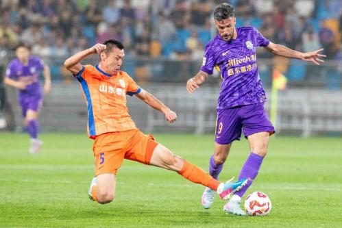 津媒：津门虎战泰山队仍需立足于拼，左边路如何安排成问题